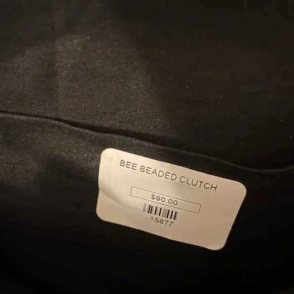 Beaded Bee Clutch Crossbody insect - Picture 3 of 6